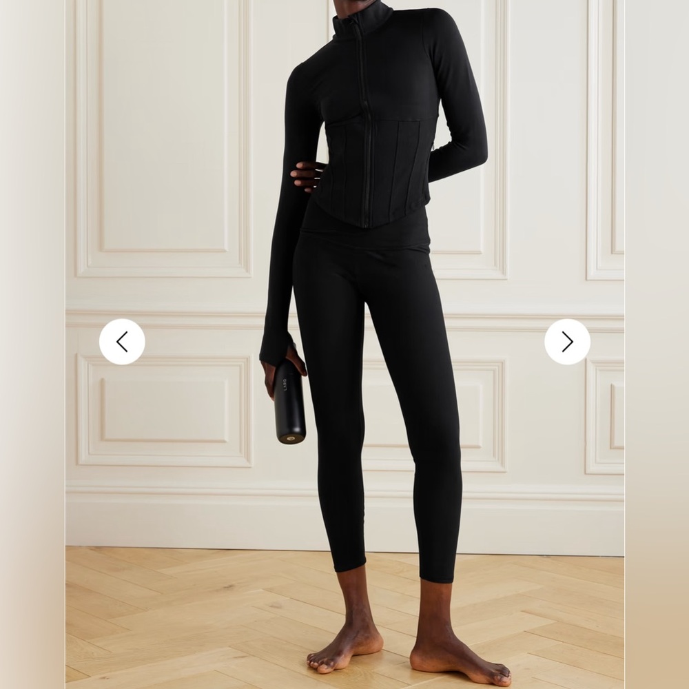 NWT Alo Yoga Airbrush Corset Full Zip Jacket Size Small Black Athleisure - Picture 2 of 14